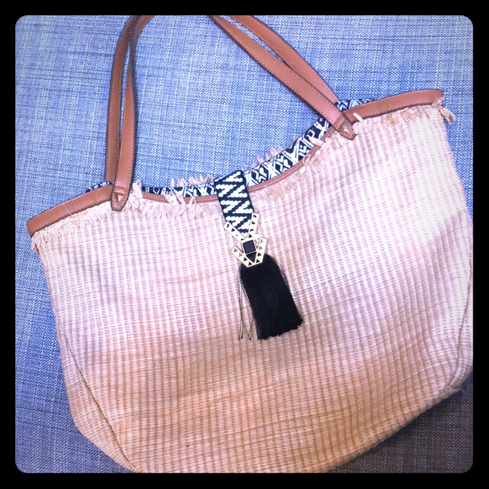 Stella & Dot Riviera Tote